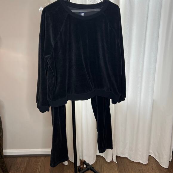 Gap Women's Velour Sweatshirt‎ and Wide Leg Drawstring Pants Size XL - Picture 1 of 13
